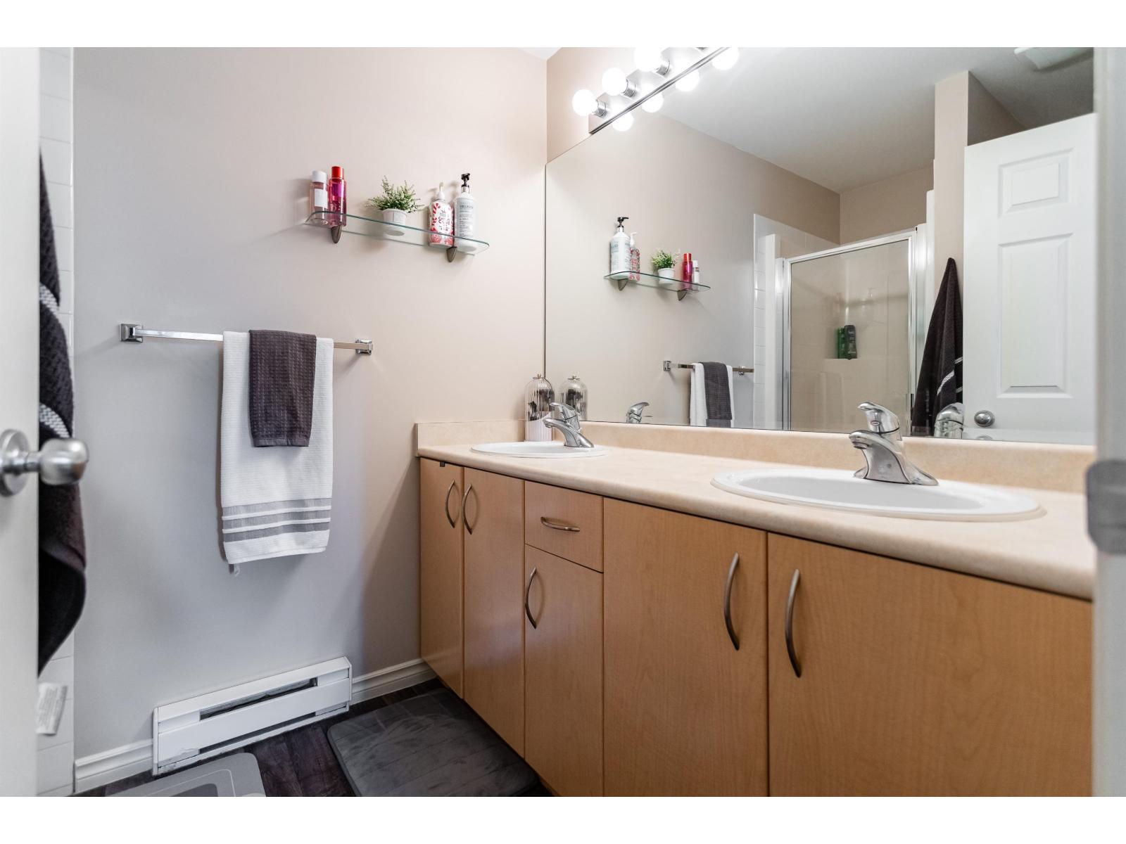 3 Bed, 2 Bath House for Sale in Surrey – 32 14959 58 AVENUE, Surrey – MLS# R3151903 - Image 31