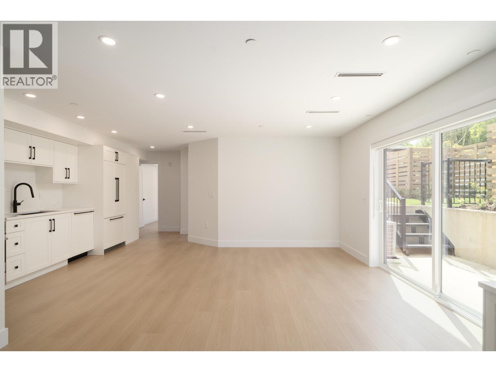 3 Bed, 2 Bath House for Sale in Vancouver – 4832 DUCHESS STREET, Vancouver – MLS# R3152179 - Image 3