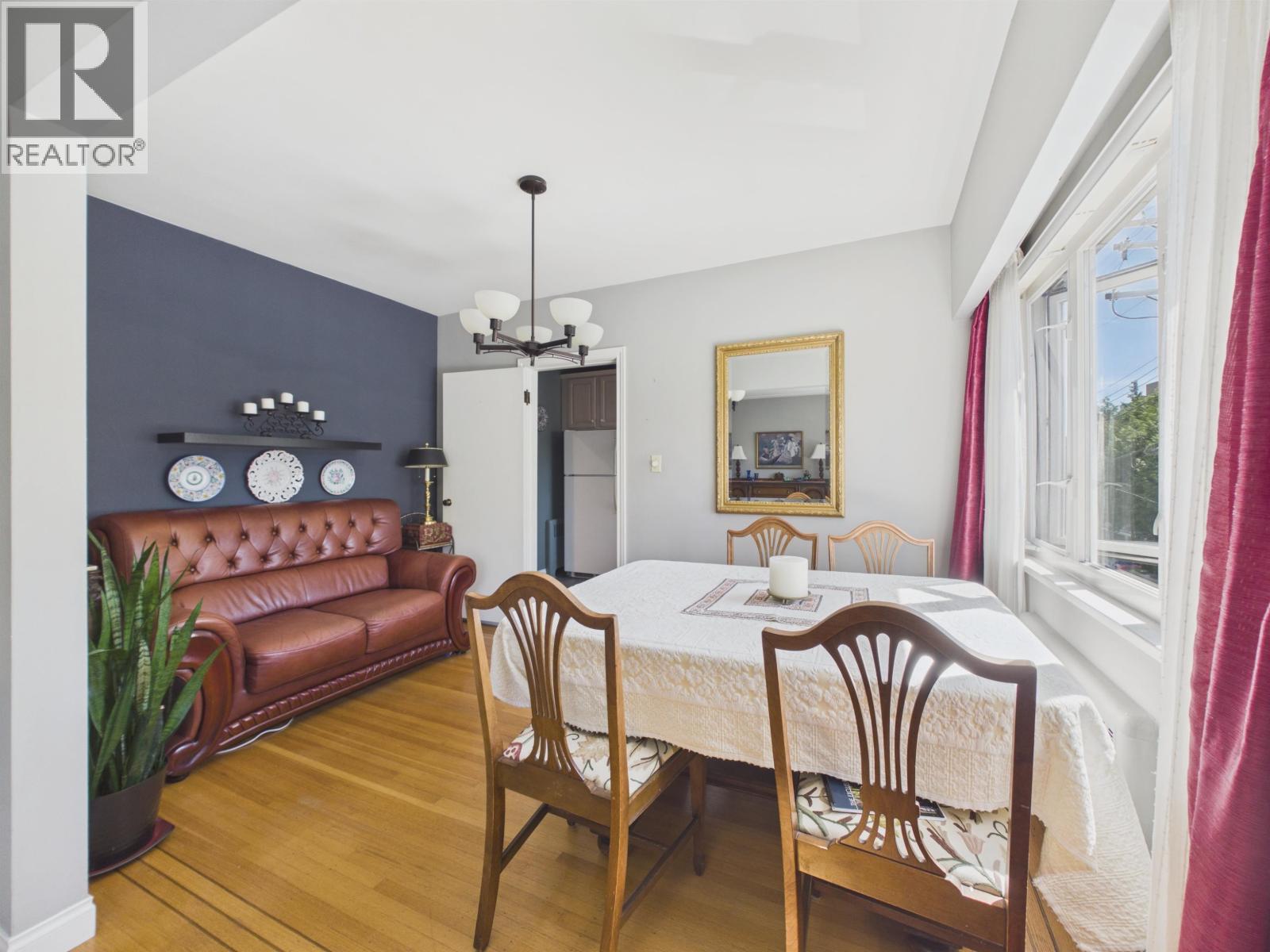 2 Bed, 1 Bath House for Sale in Vancouver – 10 2296 W 39TH AVENUE, Vancouver – MLS# R3152189 - Image 14