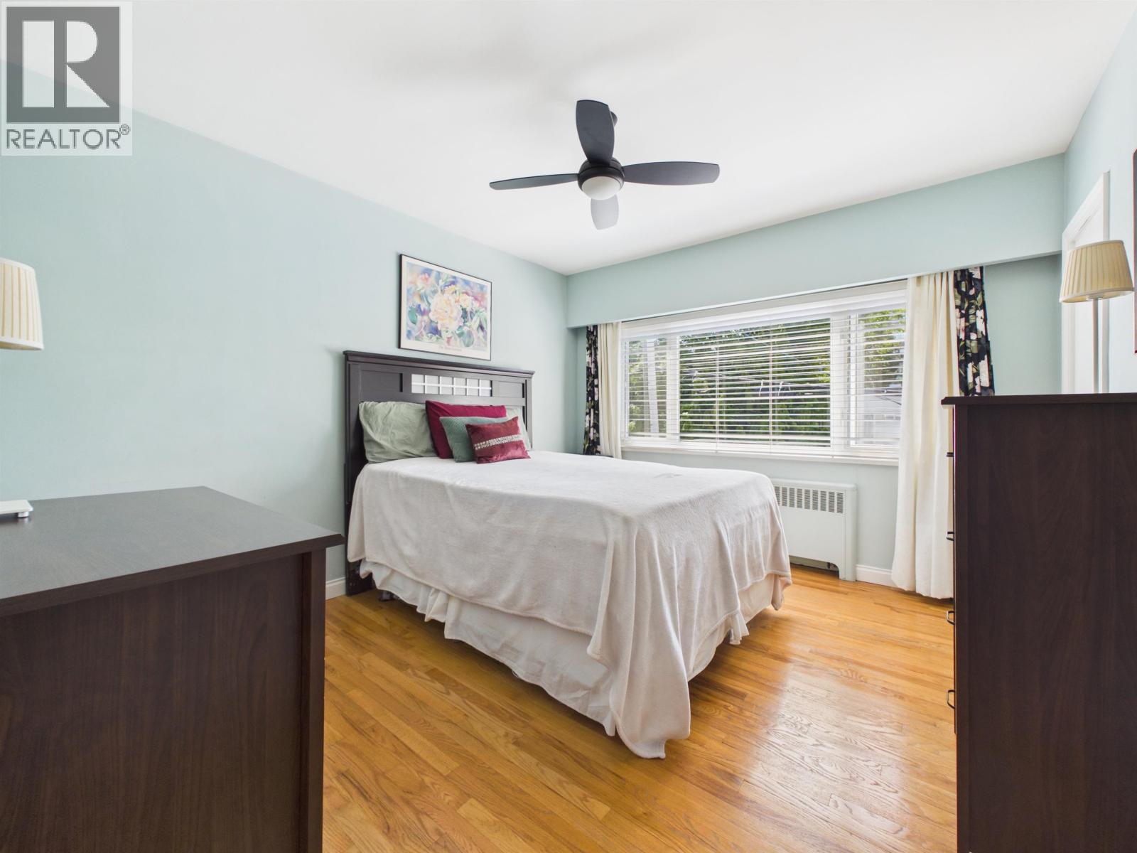 2 Bed, 1 Bath House for Sale in Vancouver – 10 2296 W 39TH AVENUE, Vancouver – MLS# R3152189 - Image 4