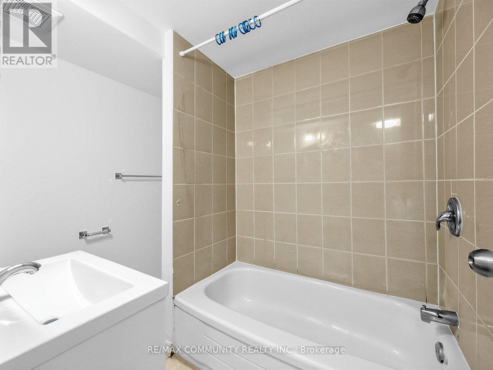 37 TINBURY PLACE - 29