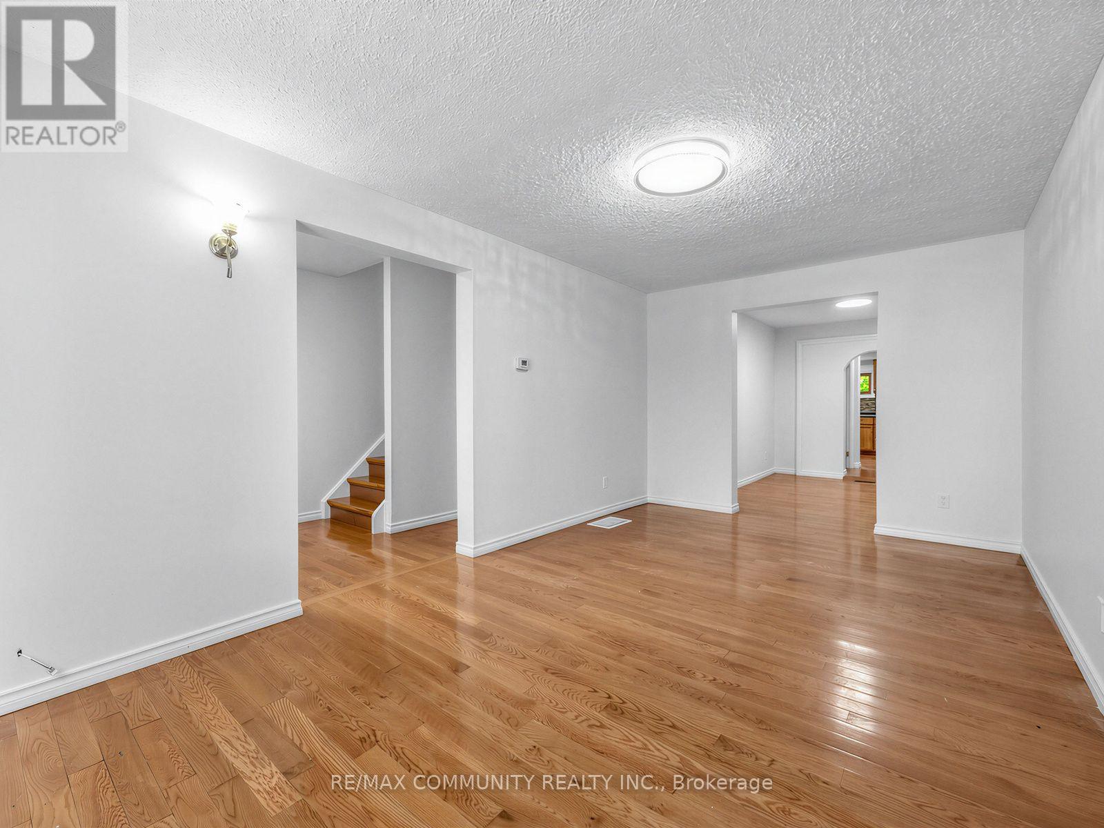 37 TINBURY PLACE - 6
