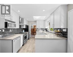 12730 216 Street, Maple Ridge, BC V2X7J9 Photo 12