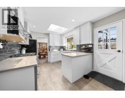 12730 216 Street, Maple Ridge, BC V2X7J9 Photo 13