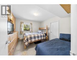 12730 216 Street, Maple Ridge, BC V2X7J9 Photo 18