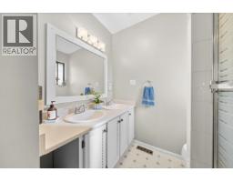 12730 216 Street, Maple Ridge, BC V2X7J9 Photo 23