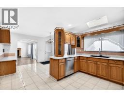 291 N Springer Avenue, Burnaby, BC V5B1H5 Photo 14