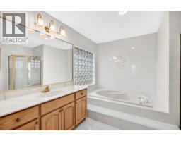 291 N Springer Avenue, Burnaby, BC V5B1H5 Photo 28