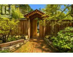 5817 Eagle Island, West Vancouver, BC V7W1V6 Photo 24