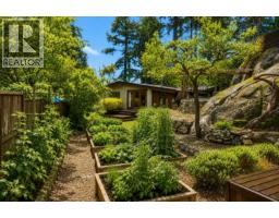 5817 Eagle Island, West Vancouver, BC V7W1V6 Photo 29