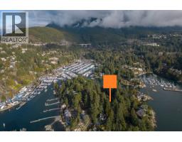 5817 Eagle Island, West Vancouver, BC V7W1V6 Photo 39