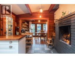 5817 Eagle Island, West Vancouver, BC V7W1V6 Photo 8