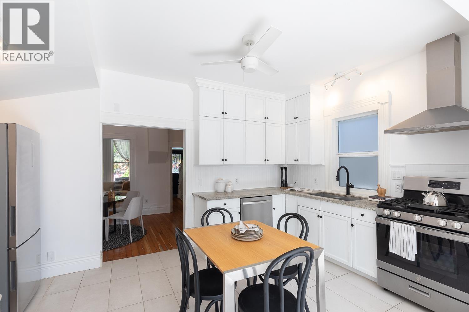 2 Bed, 3 Bath House for Sale in Vancouver – 618 UNION STREET, Vancouver – MLS# R3152243 - Image 12