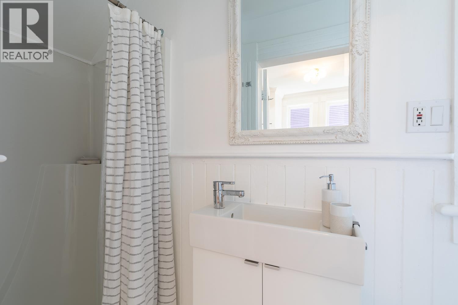 2 Bed, 3 Bath House for Sale in Vancouver – 618 UNION STREET, Vancouver – MLS# R3152243 - Image 16