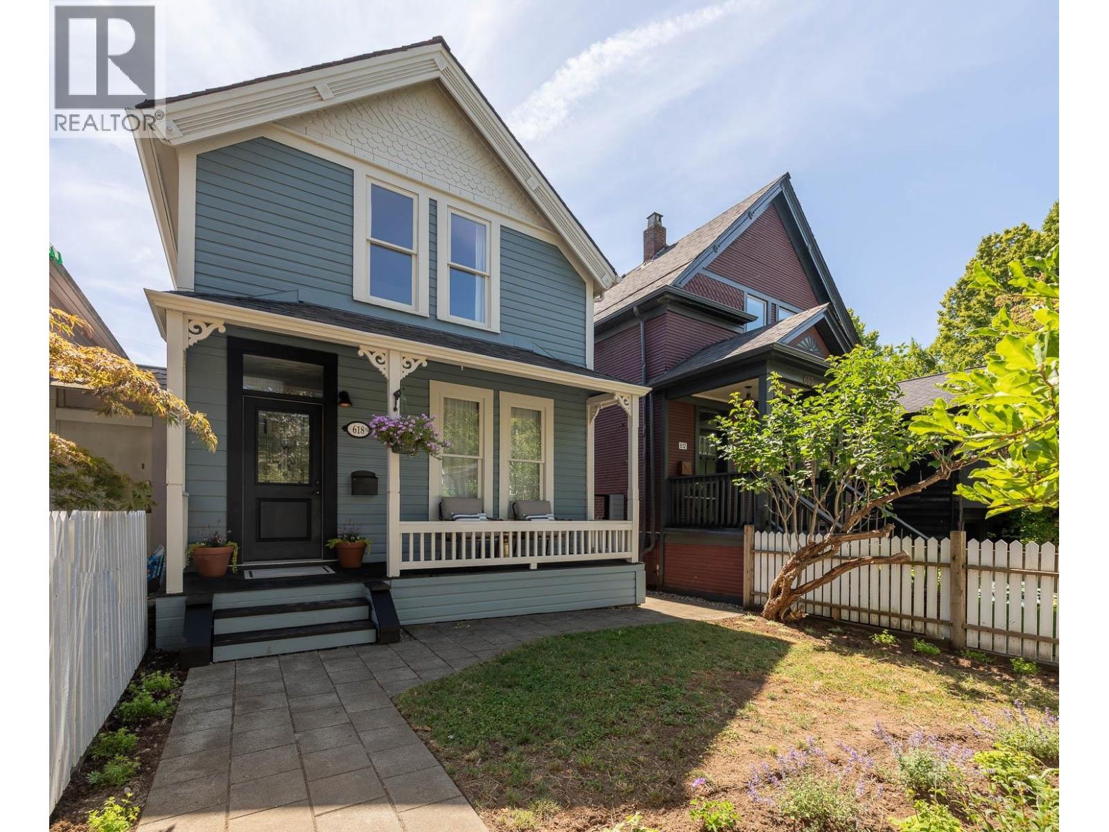 2 Bed, 3 Bath House for Sale in Vancouver – 618 UNION STREET, Vancouver – MLS# R3152243 - Image 2