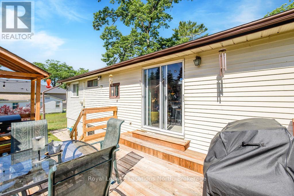 77 LAIDLAW STREET - Image 24
