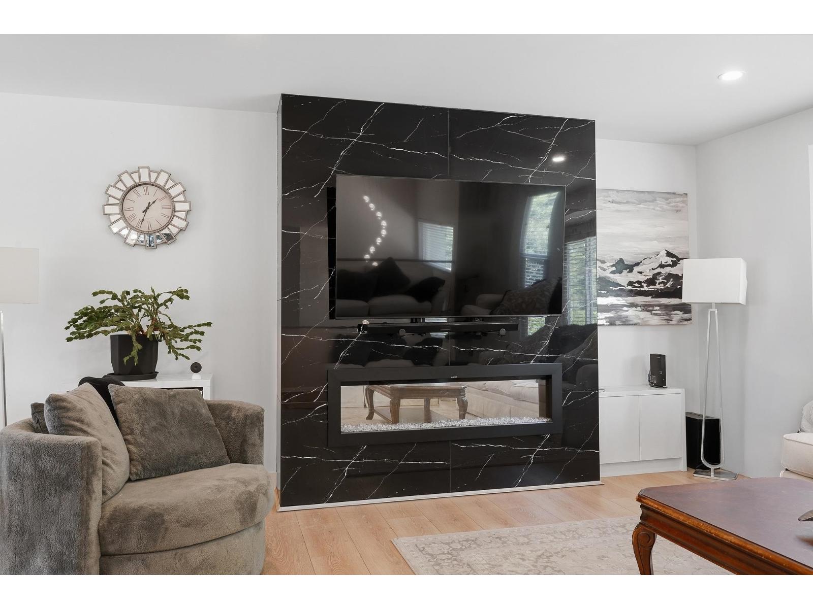5 Bed, 3 Bath House for Sale in Surrey – 14348 GLADSTONE DRIVE, Surrey – MLS# R3152235 - Image 8