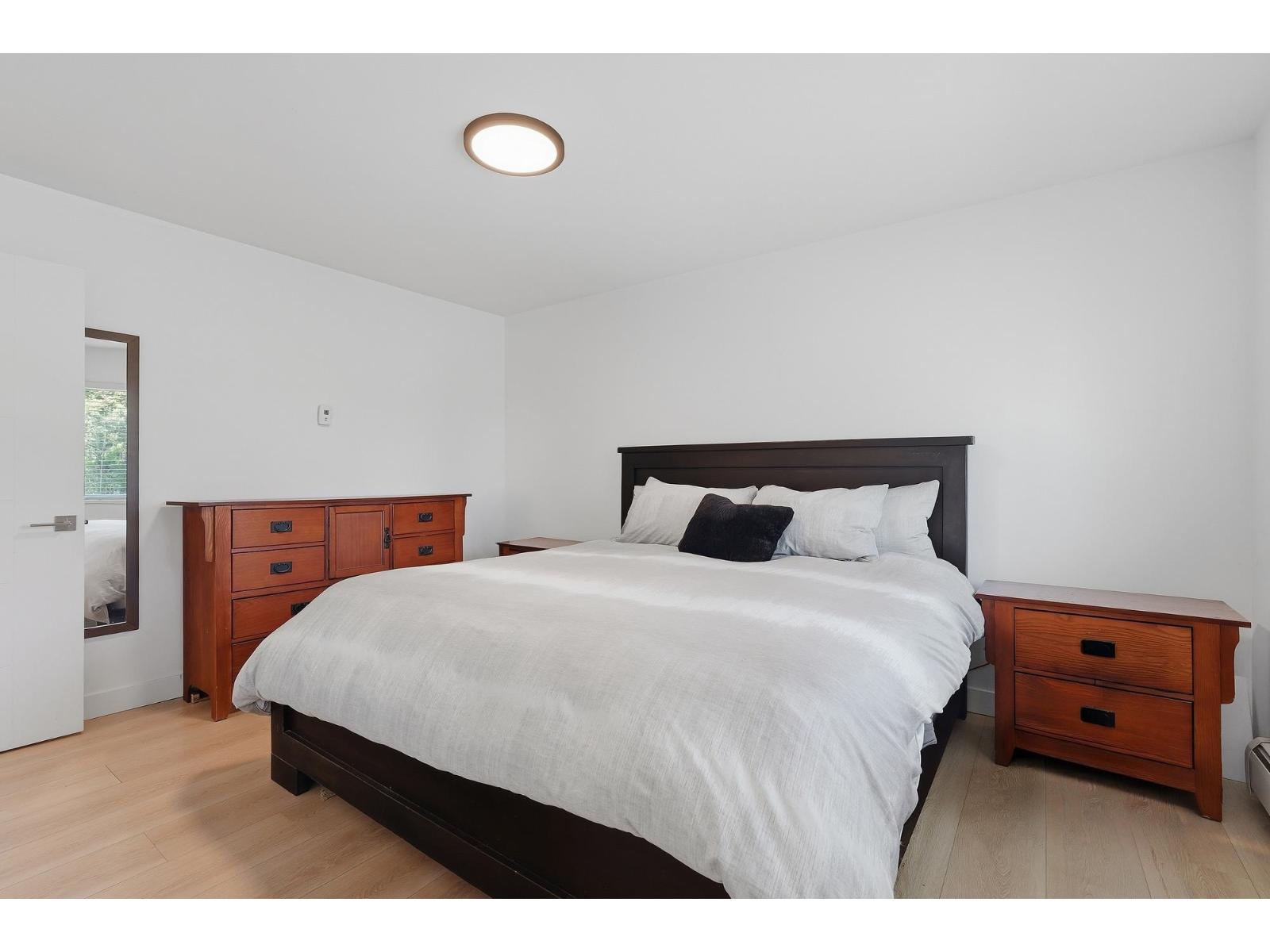5 Bed, 3 Bath House for Sale in Surrey – 14348 GLADSTONE DRIVE, Surrey – MLS# R3152235 - Image 13