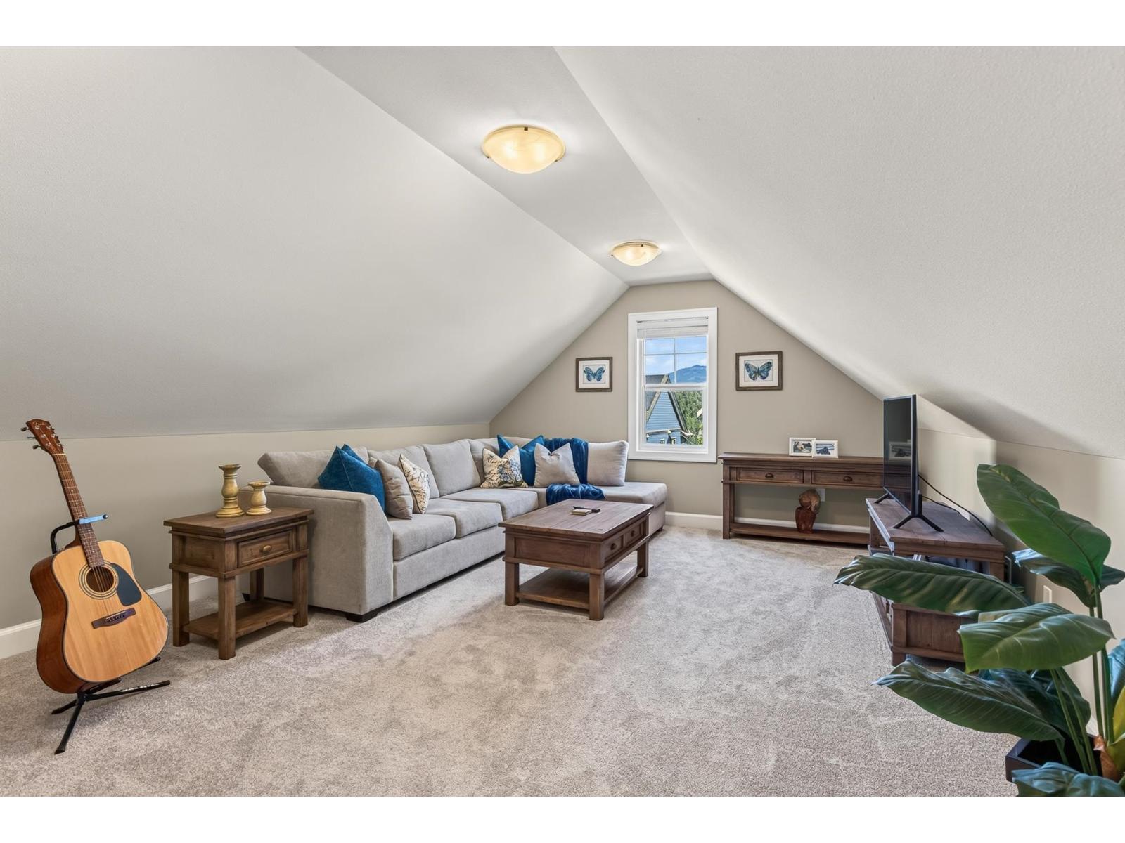 1324 STROMDAHL PLACE, Mt Woodside, Agassiz