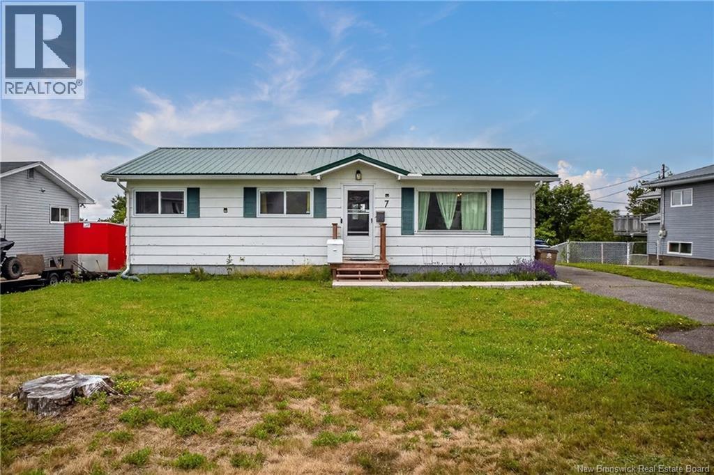 7 Kelton Street - 3
