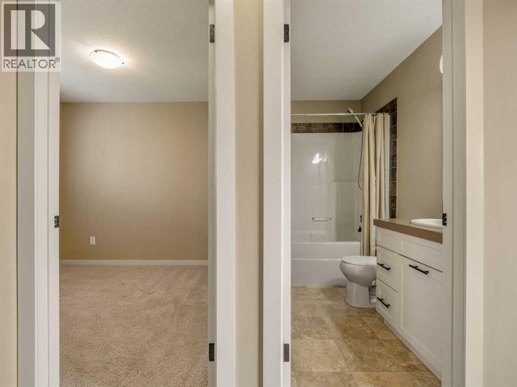 120 Mt Sundial Court W - Image 19
