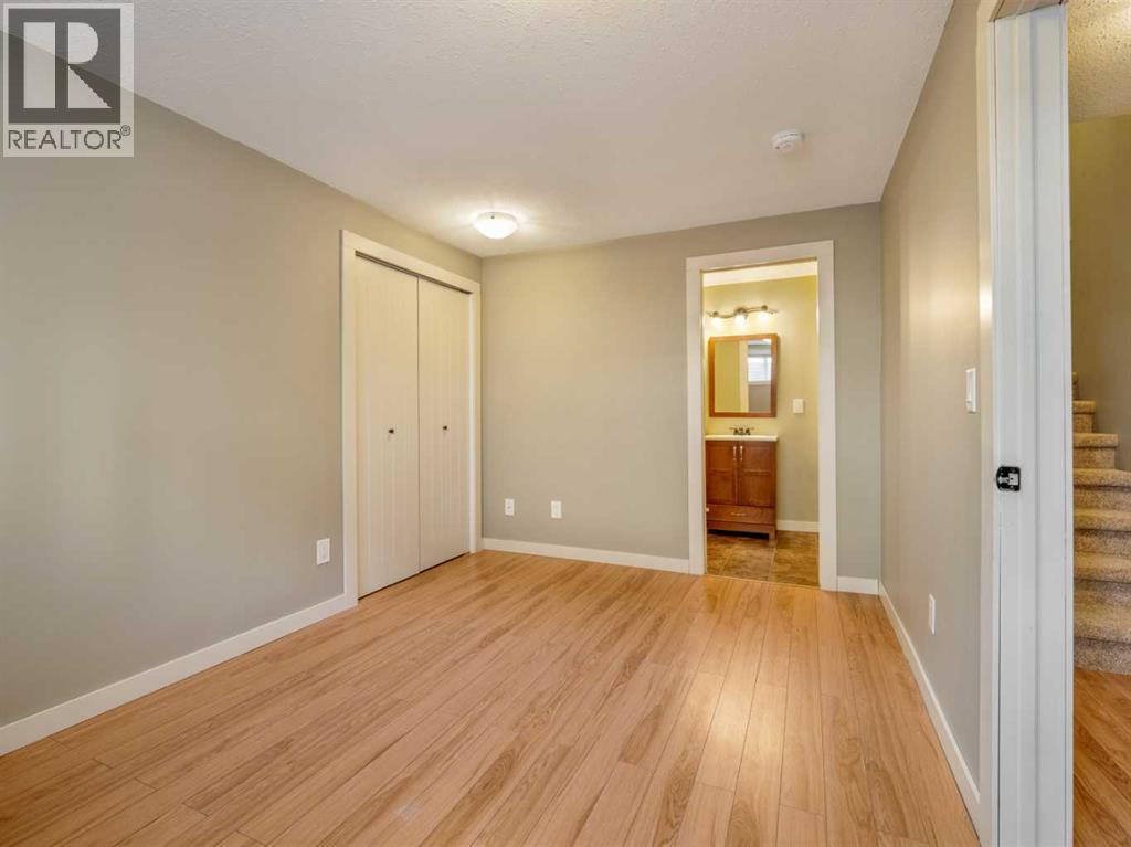 120 Mt Sundial Court W - 35