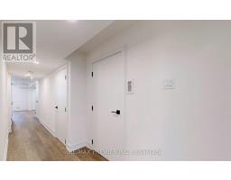 Lower - 208 Mcroberts Avenue W, Toronto, ON M6E4P5 Photo 15