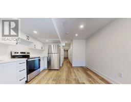 Lower - 208 Mcroberts Avenue W, Toronto, ON M6E4P5 Photo 8