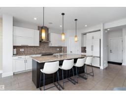 5811 Mullen Pl Nw, Edmonton, AB T6R0T9 Photo 11