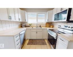 Bedroom 3 - 7935 22 Av Nw, Edmonton, AB T6K1Z2 Photo 6