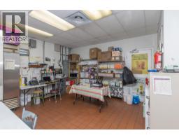 160 Trans Canada Highway Ne Unit# D, Salmon Arm, BC V1E4R2 Photo 13