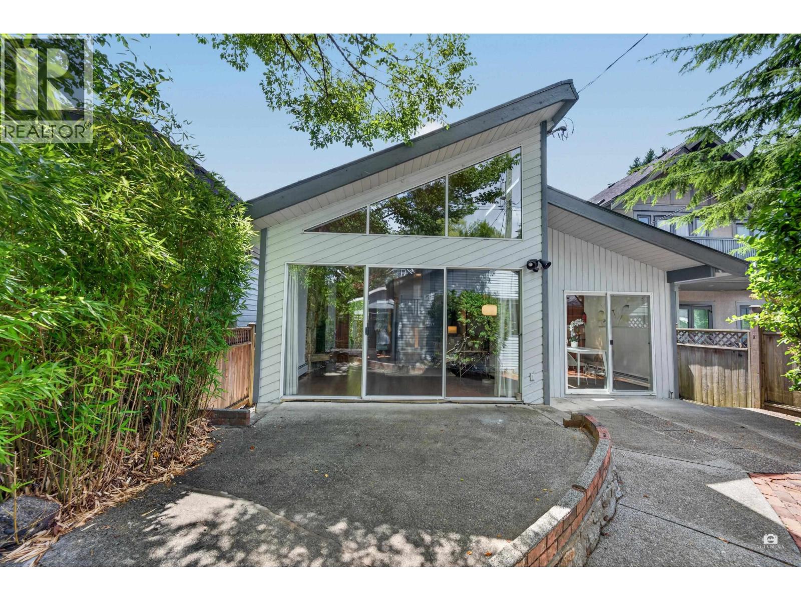 3 Bed, 3 Bath House for Sale in Vancouver – 3771 W 30TH AVENUE, Vancouver – MLS# R3152206 - Image 5