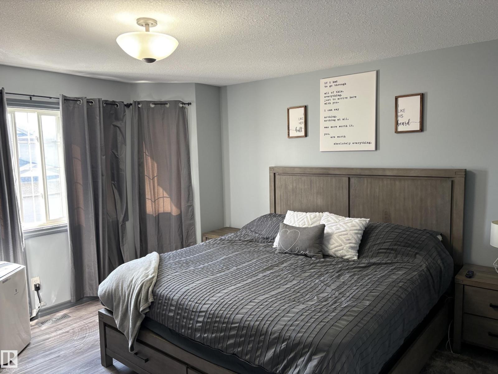 #18 4900 62 ST - Image 7