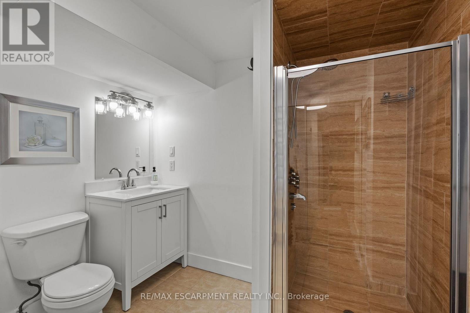 167 BERKINDALE DRIVE - 29