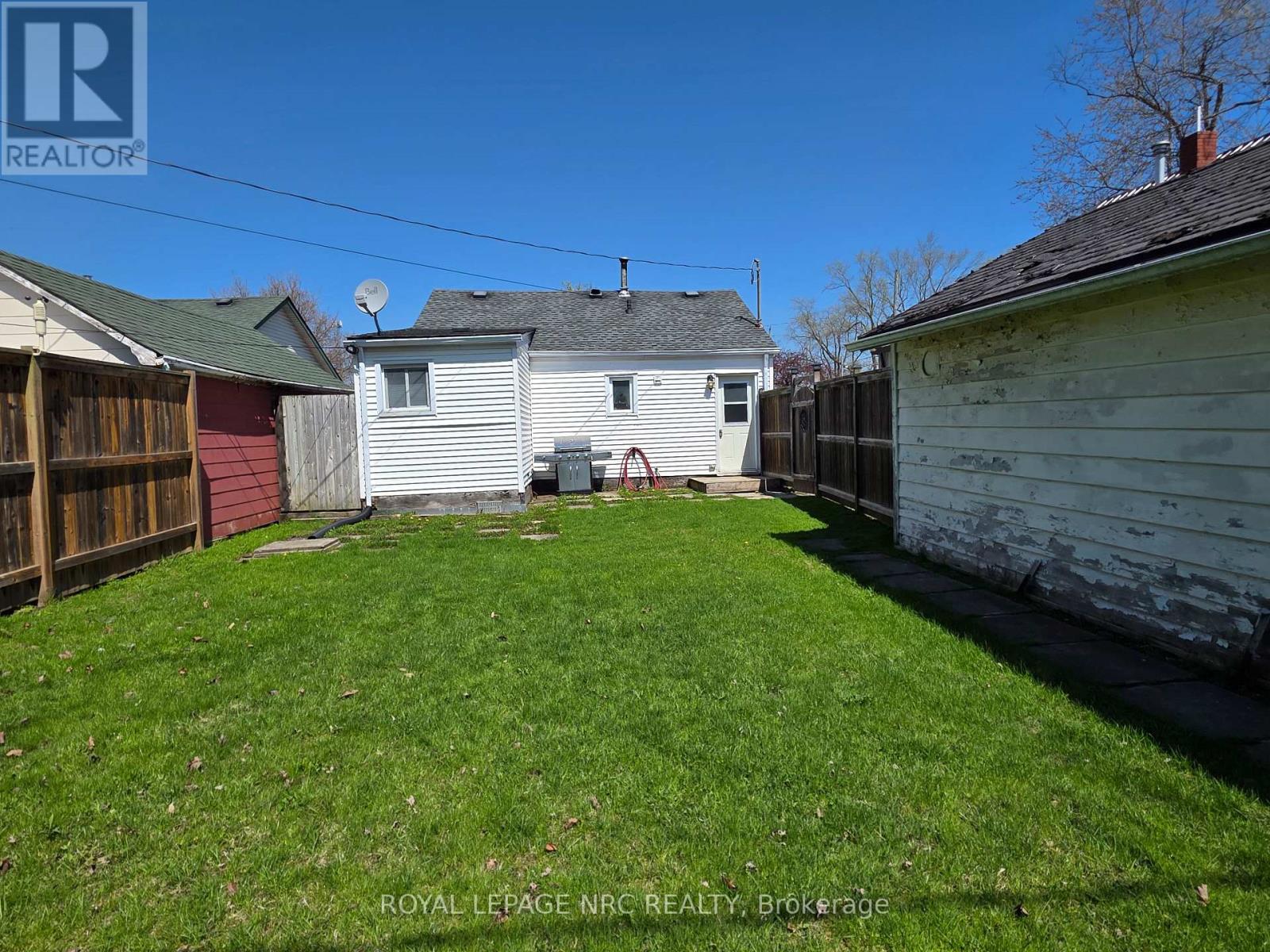 341 CORVETTE STREET - 13
