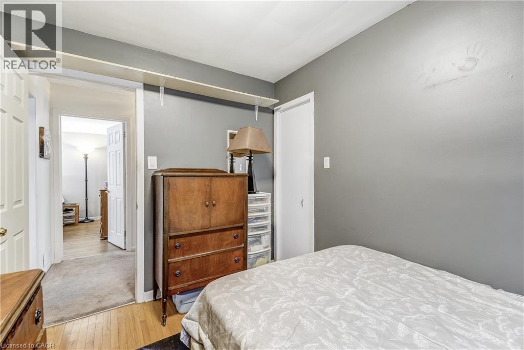 2145 SANDRINGHAM Drive - 15