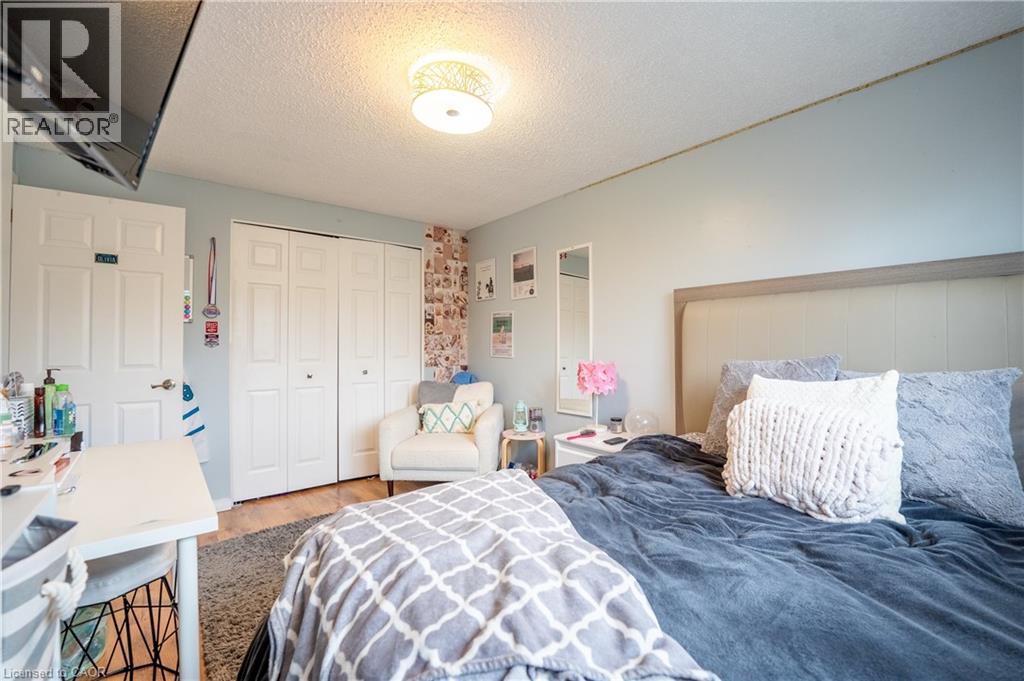 133 ELM RIDGE - Image 16