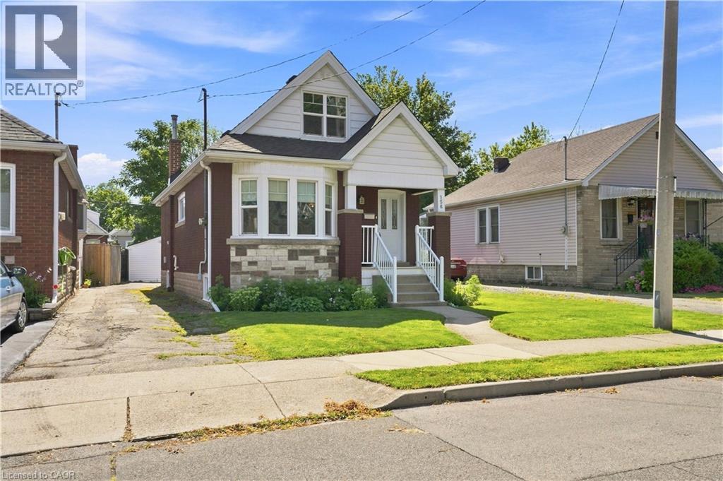 156 TRAGINA Avenue N - 3