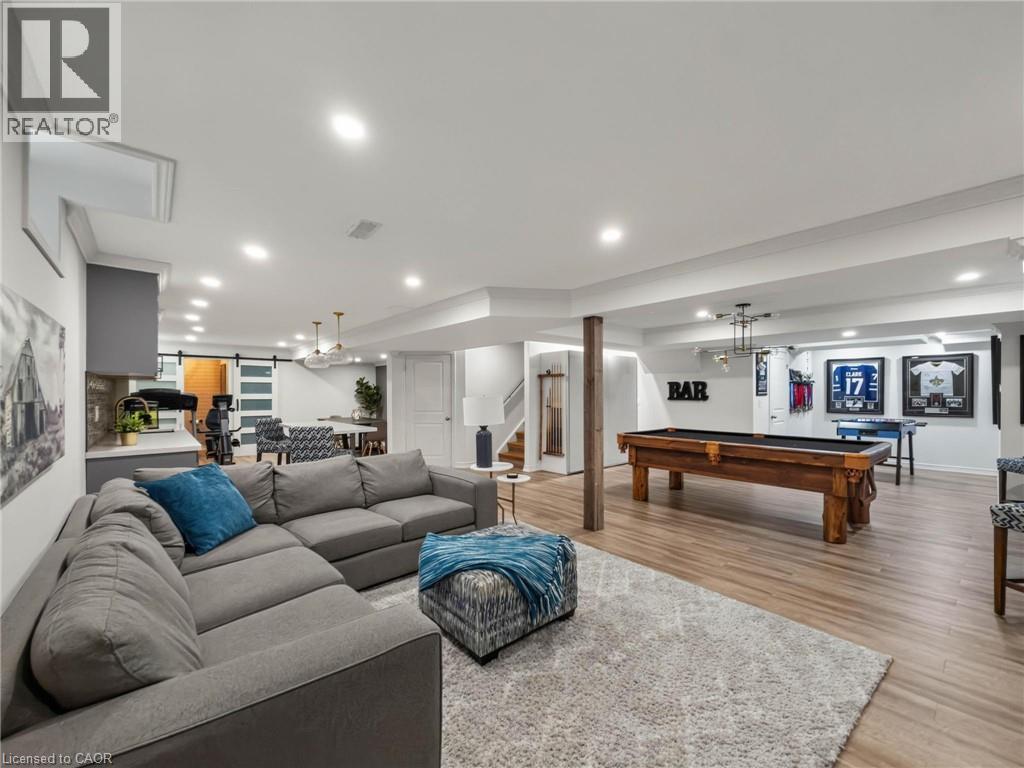 80 SUTHERLAND Crescent - 28