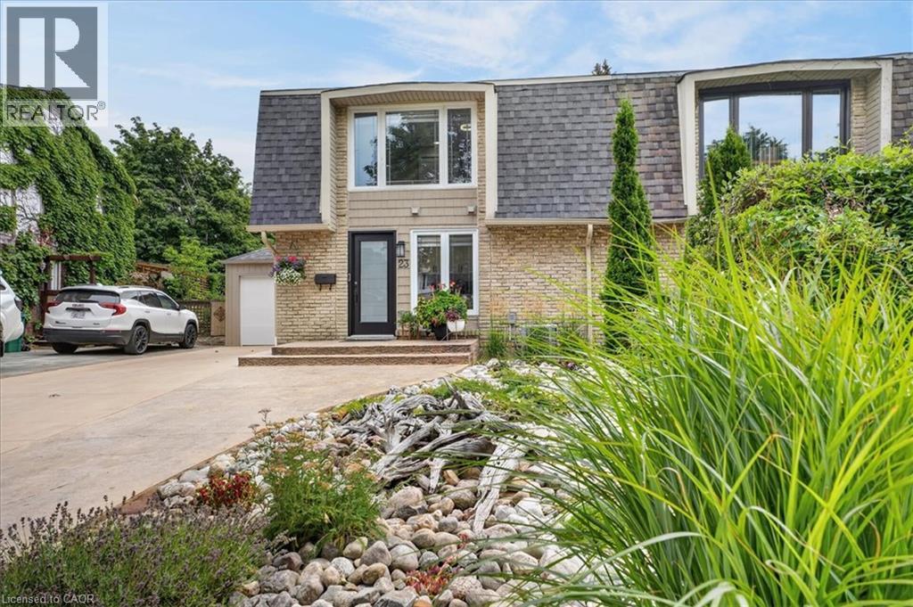 23 BRIAR KNOLL Drive — photo 3