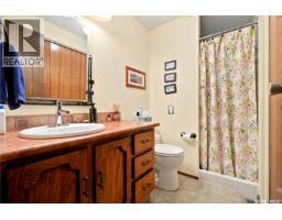 522 Delaronde Road, Saskatoon, SK S7J4A8 Photo 31