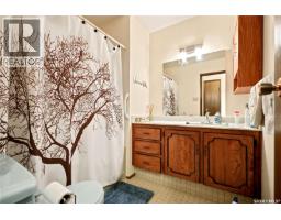 522 Delaronde Road, Saskatoon, SK S7J4A8 Photo 37