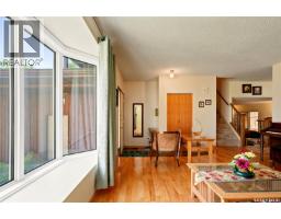 Sunroom - 522 Delaronde Road, Saskatoon, SK S7J4A8 Photo 6