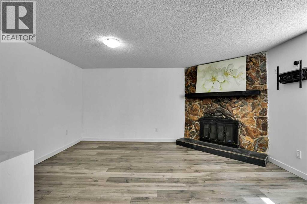 1015 Maitland Way NE - Image 33