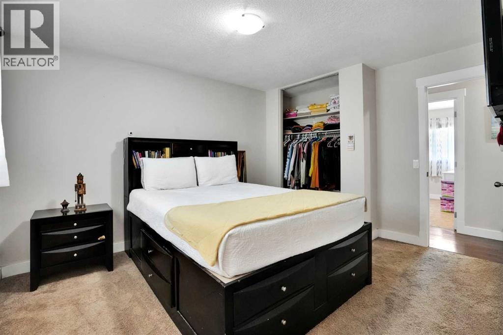 1015 Maitland Way NE - 25