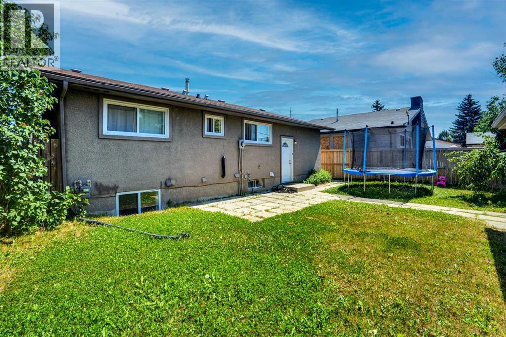 1015 Maitland Way NE - Image 44