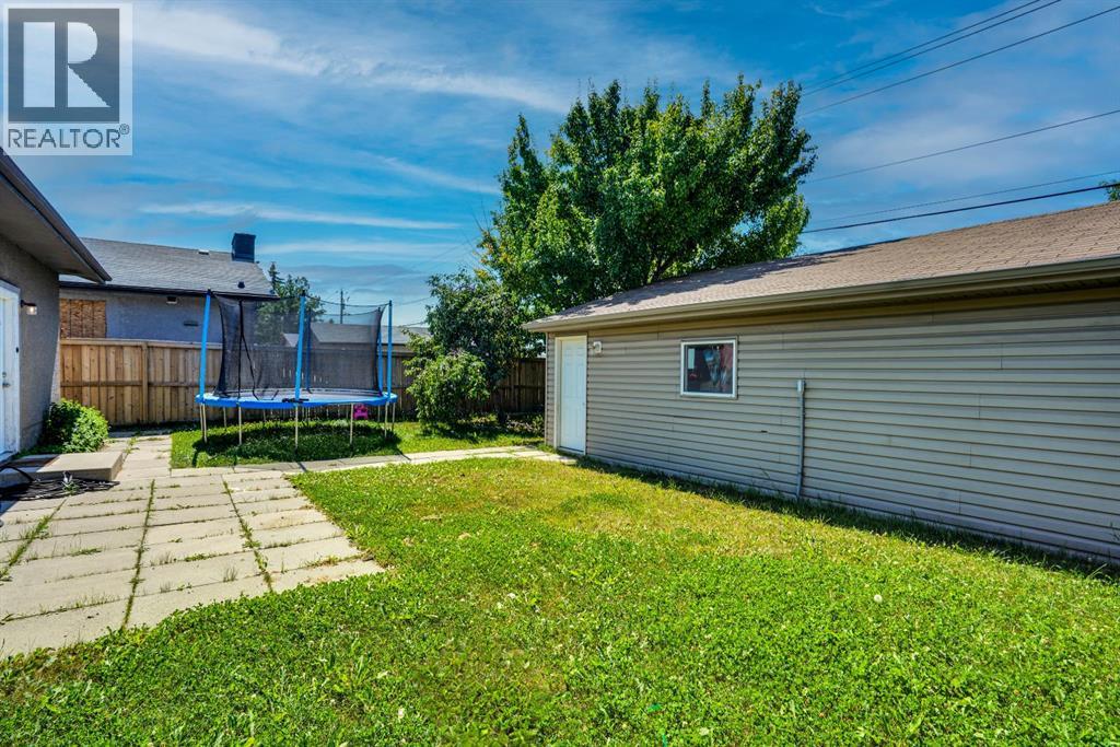 1015 Maitland Way NE - Image 47
