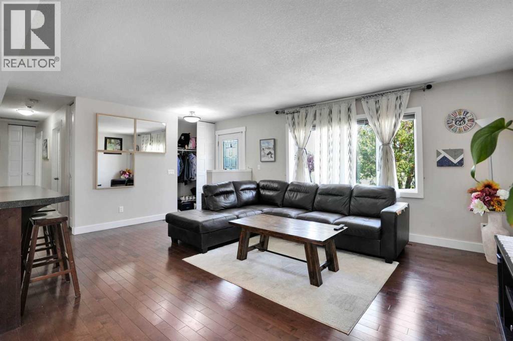 1015 Maitland Way NE - Image 5