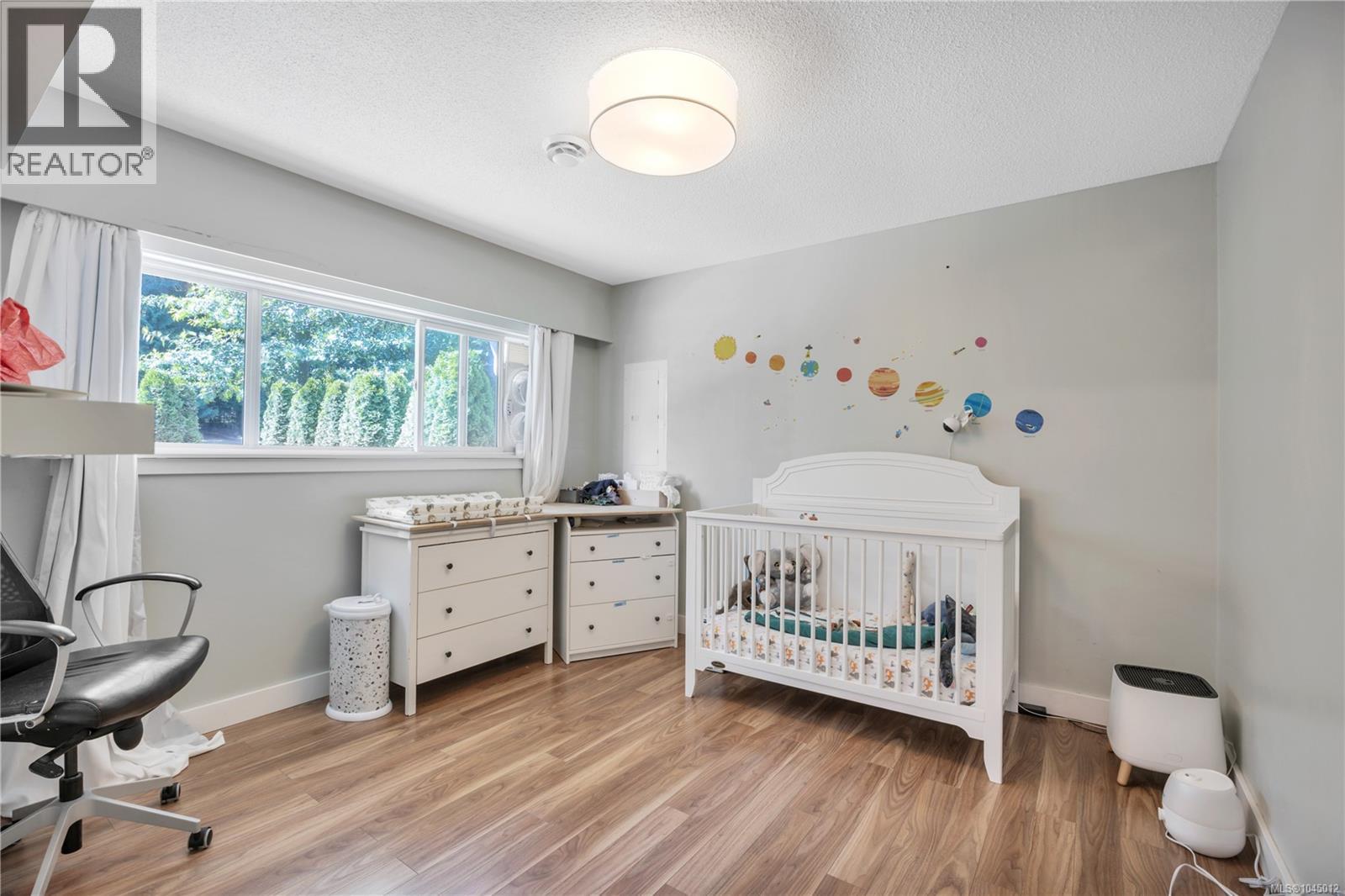 5620 Hammond Bay Rd - Image 37