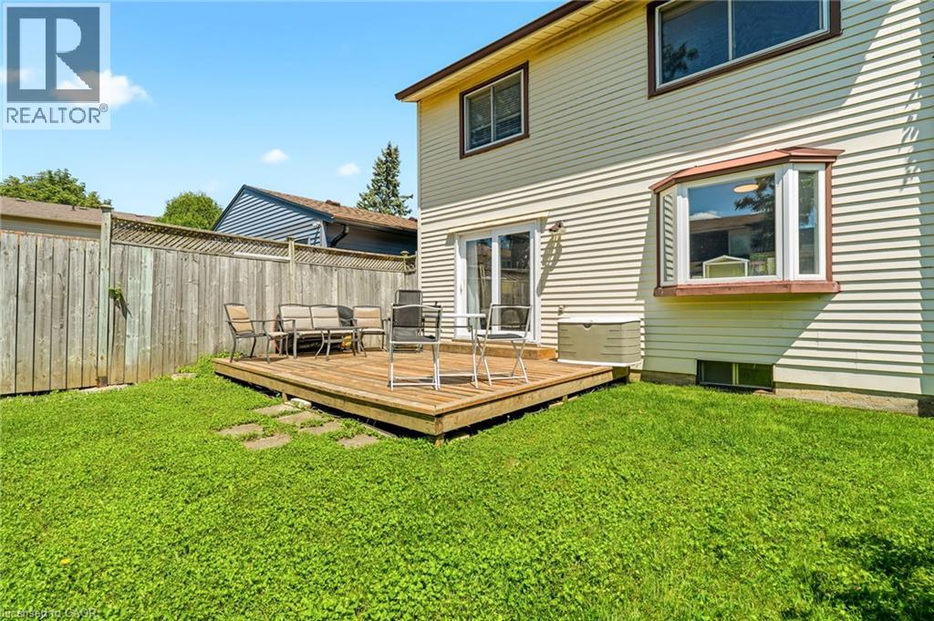 4 EILEEN Street - Image 33